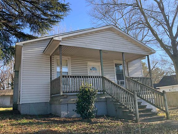 4th image of 18 Pond St