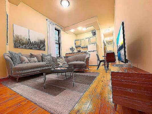 1st image of 233 E 50th St APT 4
