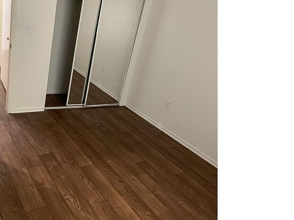 5th image of 1320 W Sunset Blvd