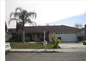 2nd image of 9359 Lemon St