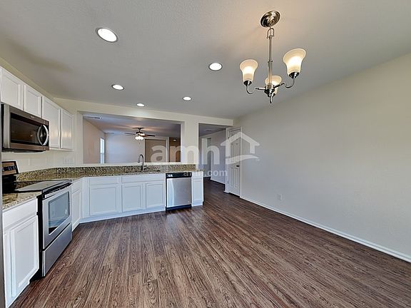 5th image of 20 Shenandoah Way