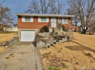 5052 Grossepointe Ln, Cincinnati, OH 45238