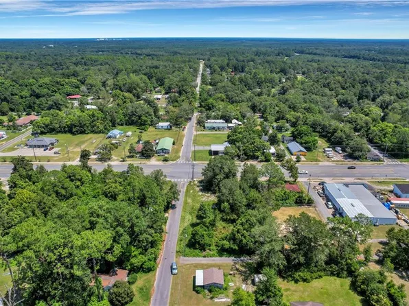624 E Pine St, Jesup, GA 31546