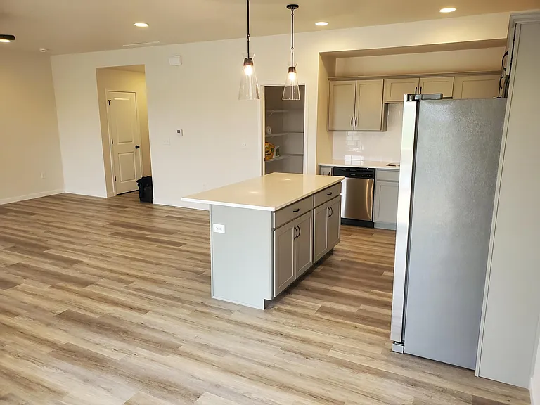 1659 Aspen Ct — Photo 32