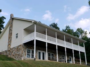1653 Happy Acres Dr, Moneta, VA 24121