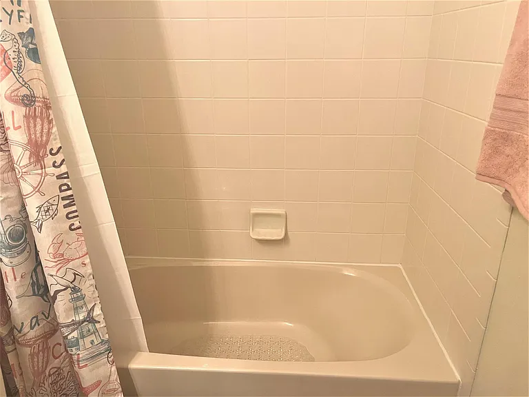 289 Falling Water Dr — Photo 29