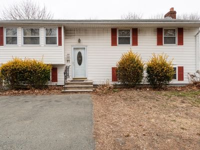 289 Lynnfield St, Peabody, MA, 01960