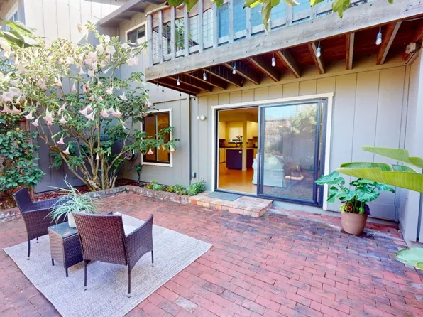 584 Spinnaker Ct, Santa Cruz, CA 95062