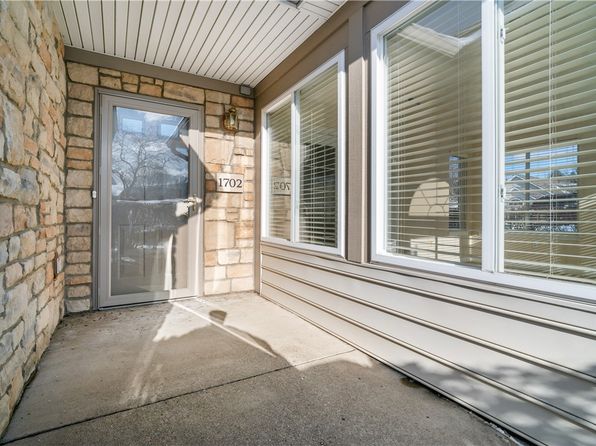 1702 Heather Heights Dr, Crescent, PA 15046