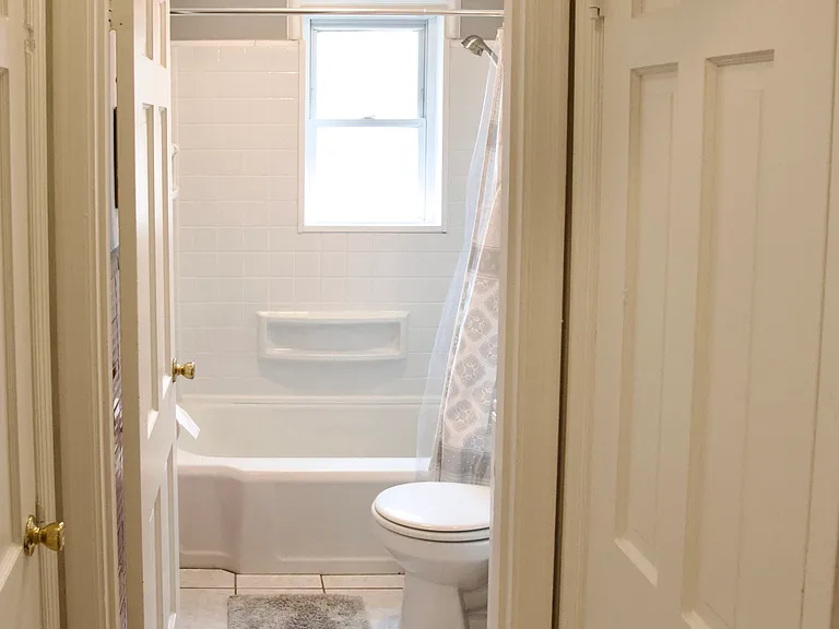 7058 Dartmouth Ave — Photo 5