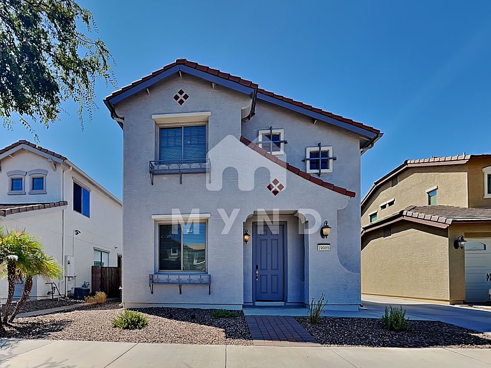 1st image of 19085 E Kingbird Ct
