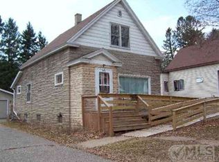 932 Main St, Niagara, WI 54151