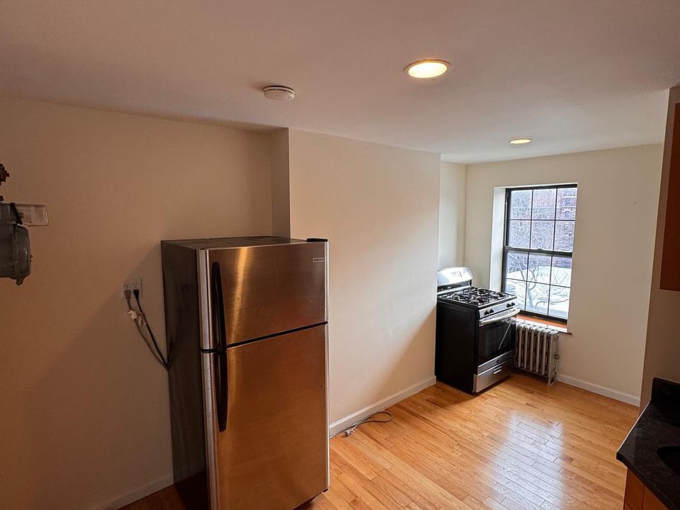 1st image of 155 Chrystie St APT 7