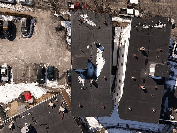 5th image of 183-185 Chestnut St