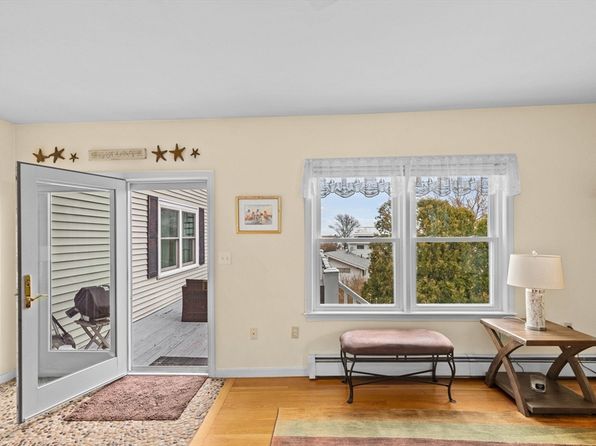 32 Barker Rd UNIT 3, Scituate, MA 02066