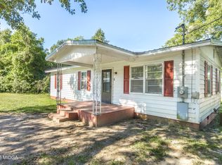 511 Forsyth St, Montezuma, GA 31063