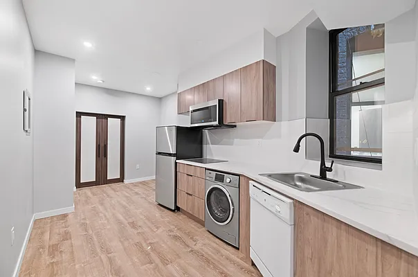 Rented by REAL New York | media 8