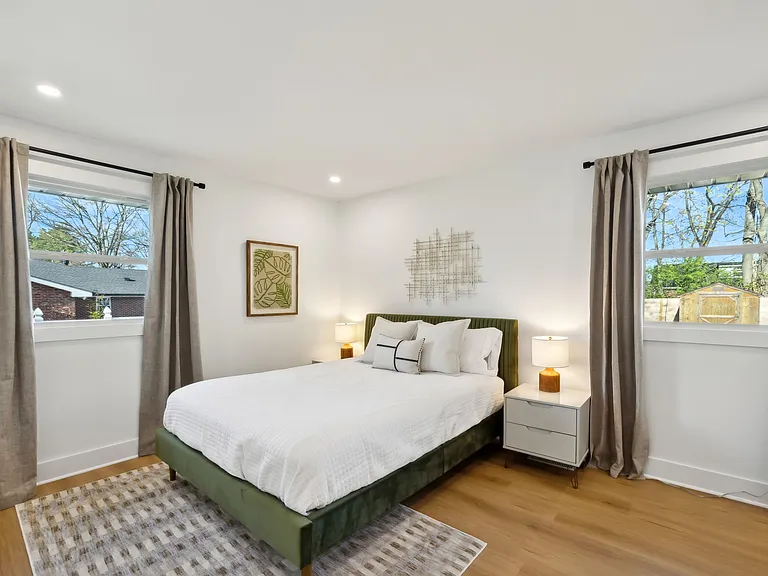 816 Victoria Dr — Photo 38