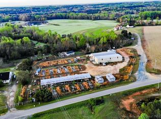 548 Thomas Kelly Rd, Sanford, NC 27330