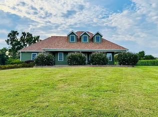 18630 Ewing Rd, Marion, IL 62959