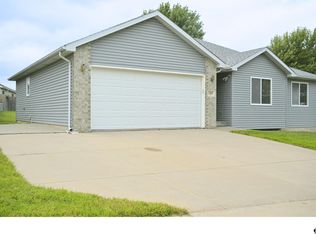 7217 N 16th St, Lincoln, NE 68521