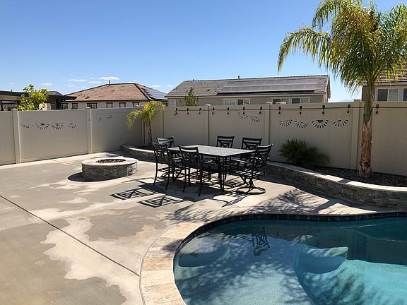3rd image of 30426 Cowboy Ln