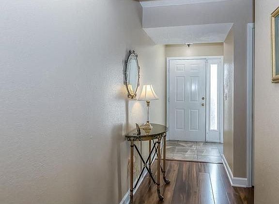 2nd image of 1017 NE Whispering Winds Cir #A