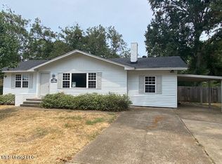 204 E School St, Ridgeland, MS 39157