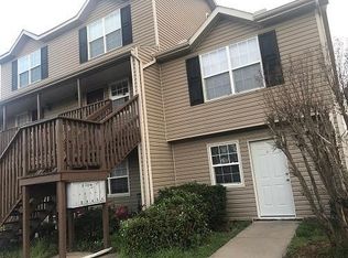 2106 N Garland Ave, Fayetteville, AR 72704