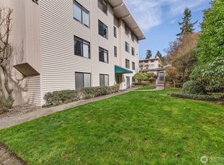 18606 52nd Ave W APT 222, Lynnwood, WA