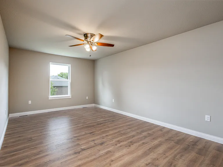 5416 Heath Ct — Photo 31