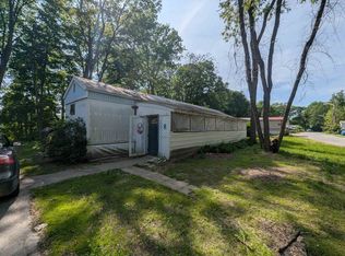 2 Lower Landing Park, Charlestown, NH 03603