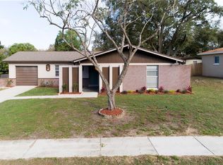 2108 Whitney Pl, Valrico, FL 33594