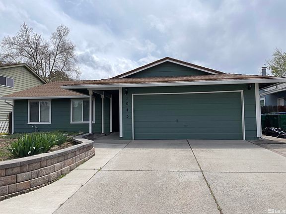 3rd image of 1043 Glen Molly Dr