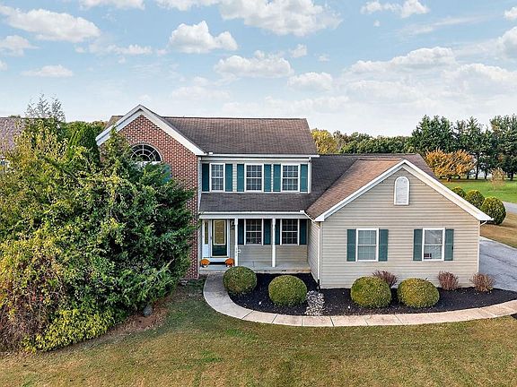 2nd image of 501 Howell School Rd