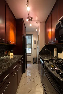 Sold by Digs Realty Group | media 14