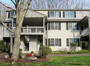 126 Trellis Dr, West Warwick, RI 02893