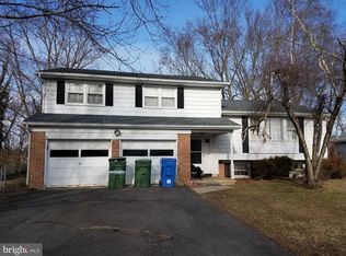 633 Guilford Rd, Cherry Hill, NJ 08003