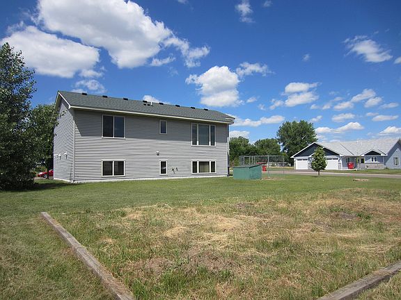 3rd image of 1142 243rd Ln NE