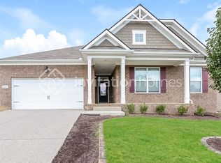 8026 Forest Hills Dr, Spring Hill, TN 37174