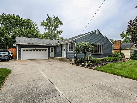 5th image of 729 Midland Ave