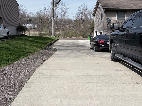 2nd image of 1513 Meadowbrook Blvd
