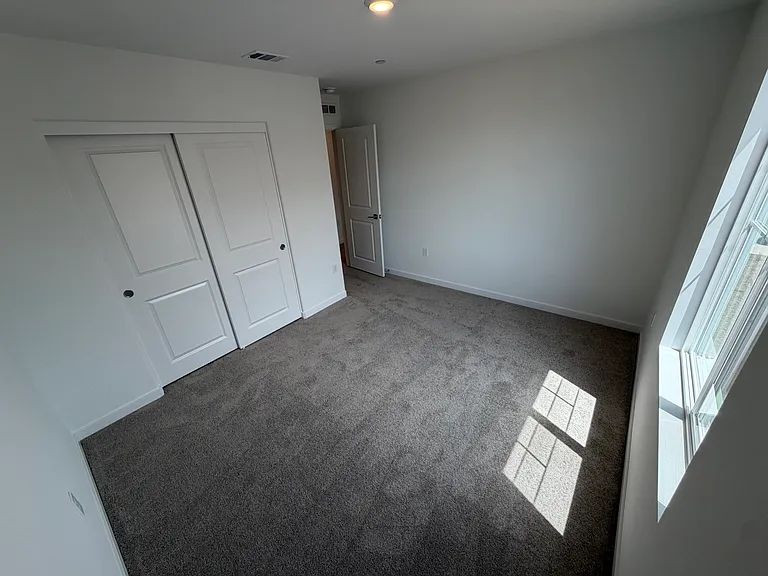 27193 Lullaby Ln — Photo 35