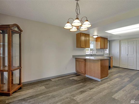 4th image of 2634 25th Ct SW