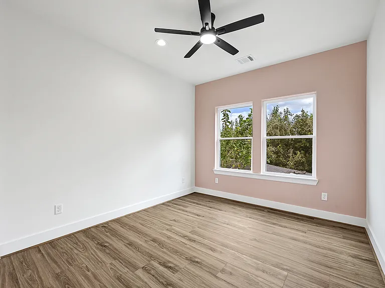 3833 Seabrook St #A — Photo 23