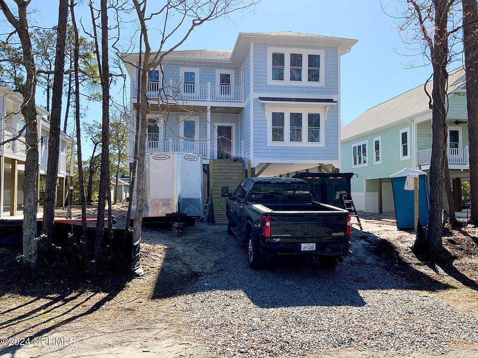 1st image of 220 NE 63rd Street