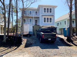 220 NE 63rd St, Oak Island, NC 28465