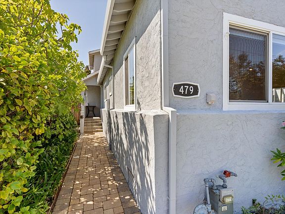 2nd image of 479 22nd Ave