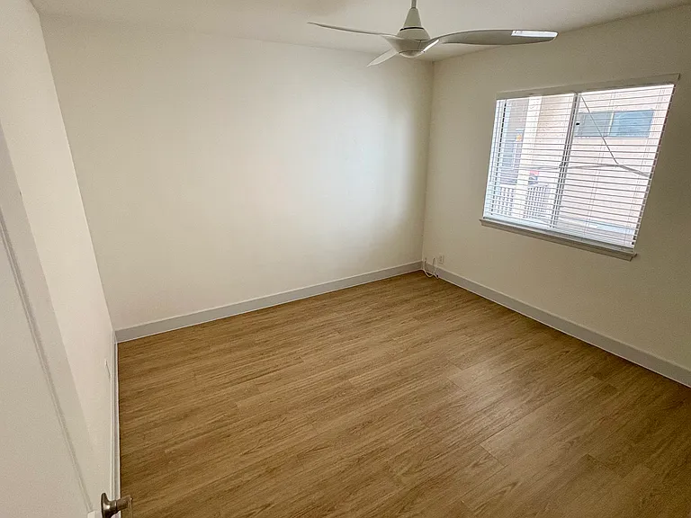 611 Walnut Ave #1 — Photo 10