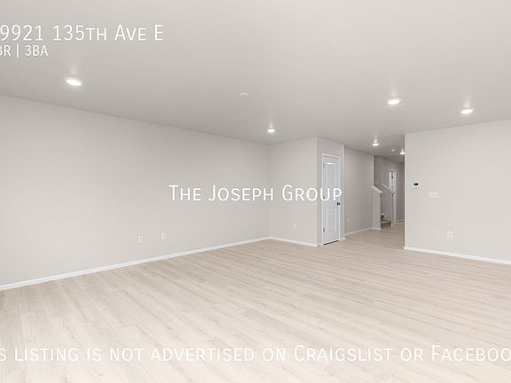 3rd image of 19921 135th Ave E